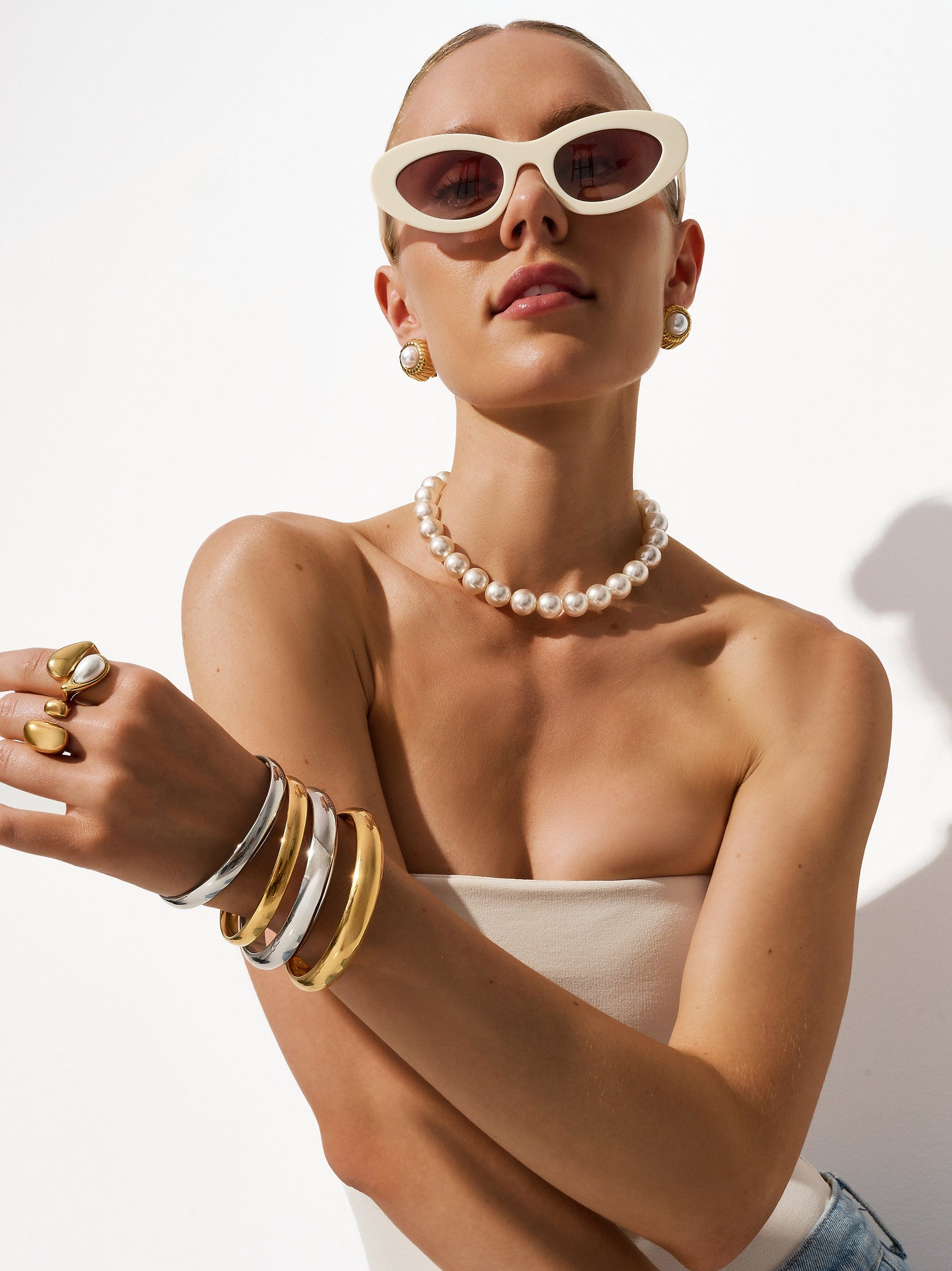 Classic 8mm Round Bangle in Silver 3