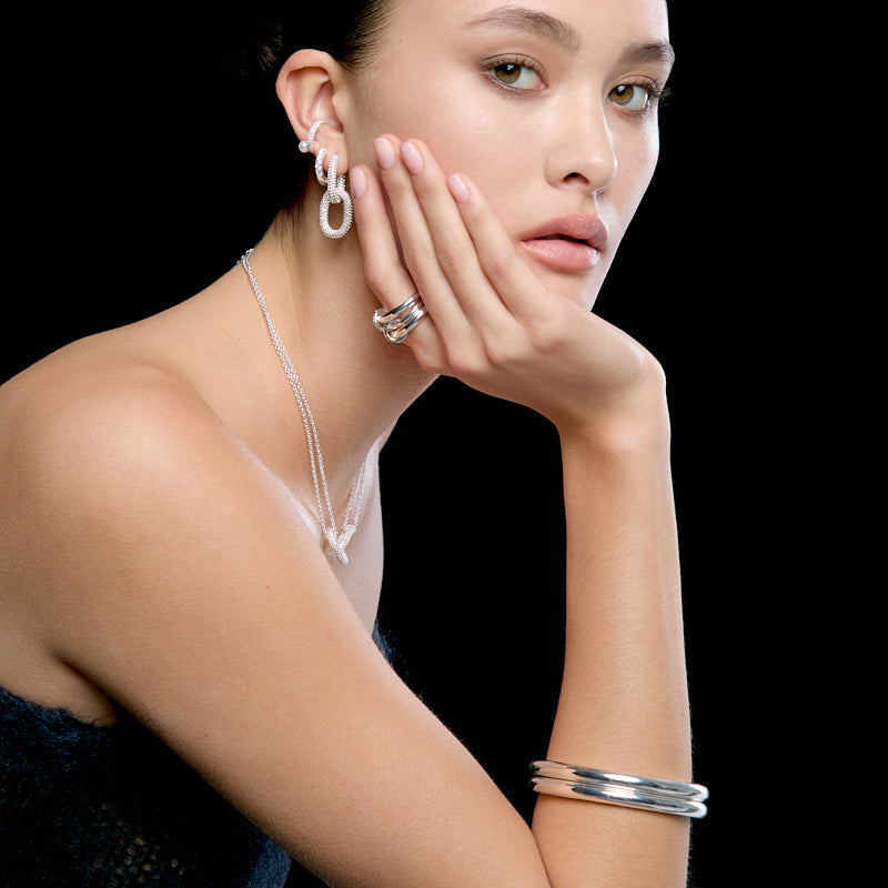 Quintuplet Interlocking Pavé Links Ring 2