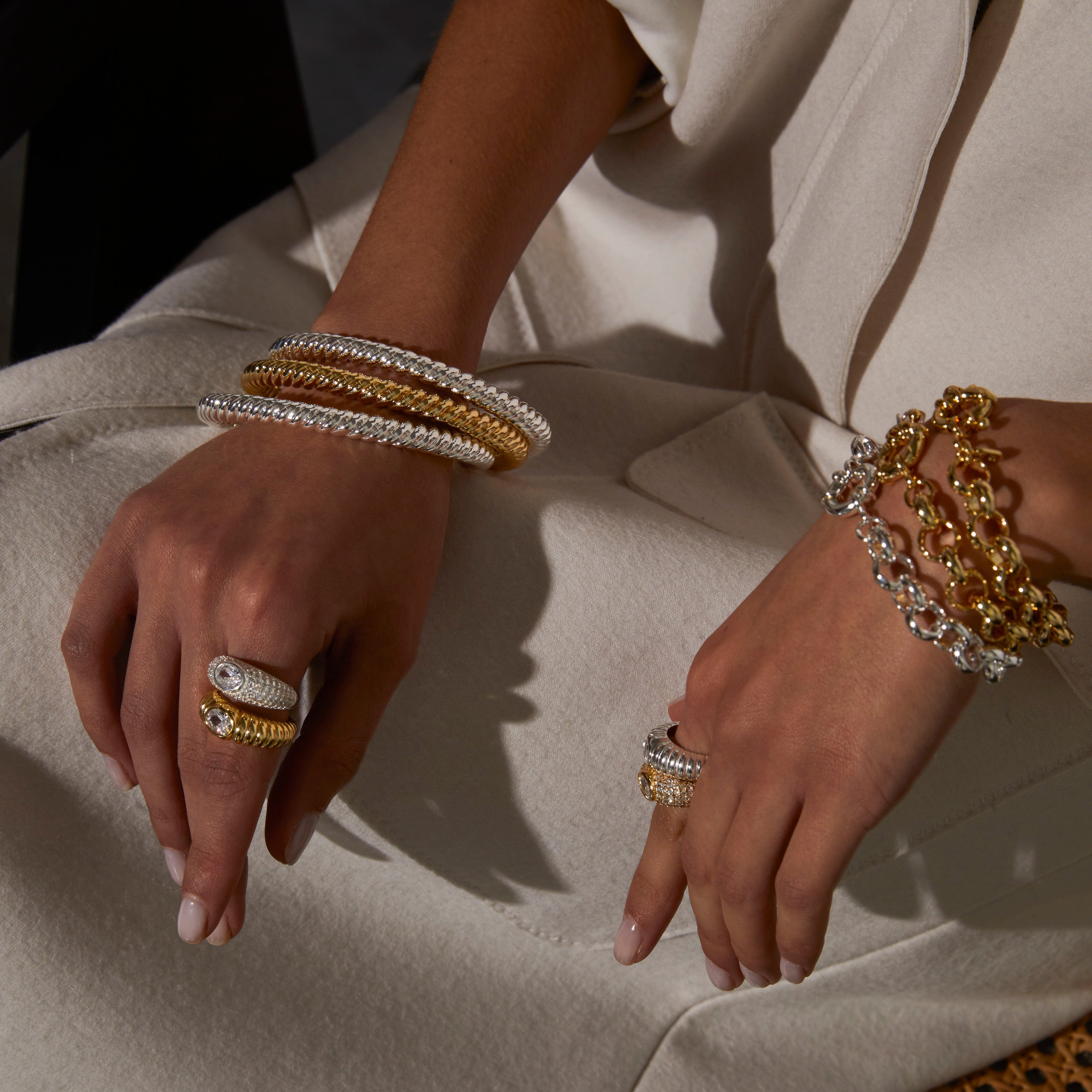 Solitaire Cloud Ring 3